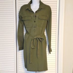 NWT - Gap long-sleeve dress